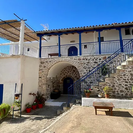 Politeika Traditional House Tirós Exterior foto